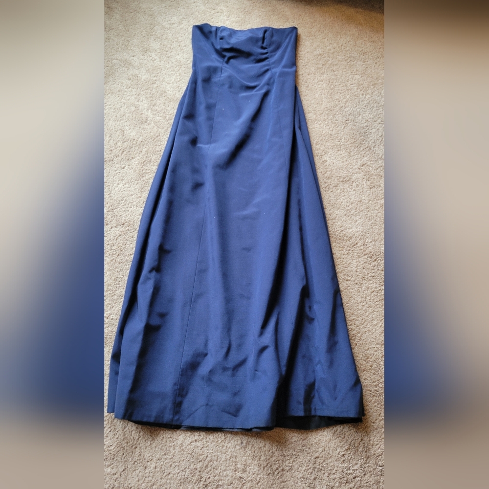 Elegant Dark Blue Formal Gown Dress